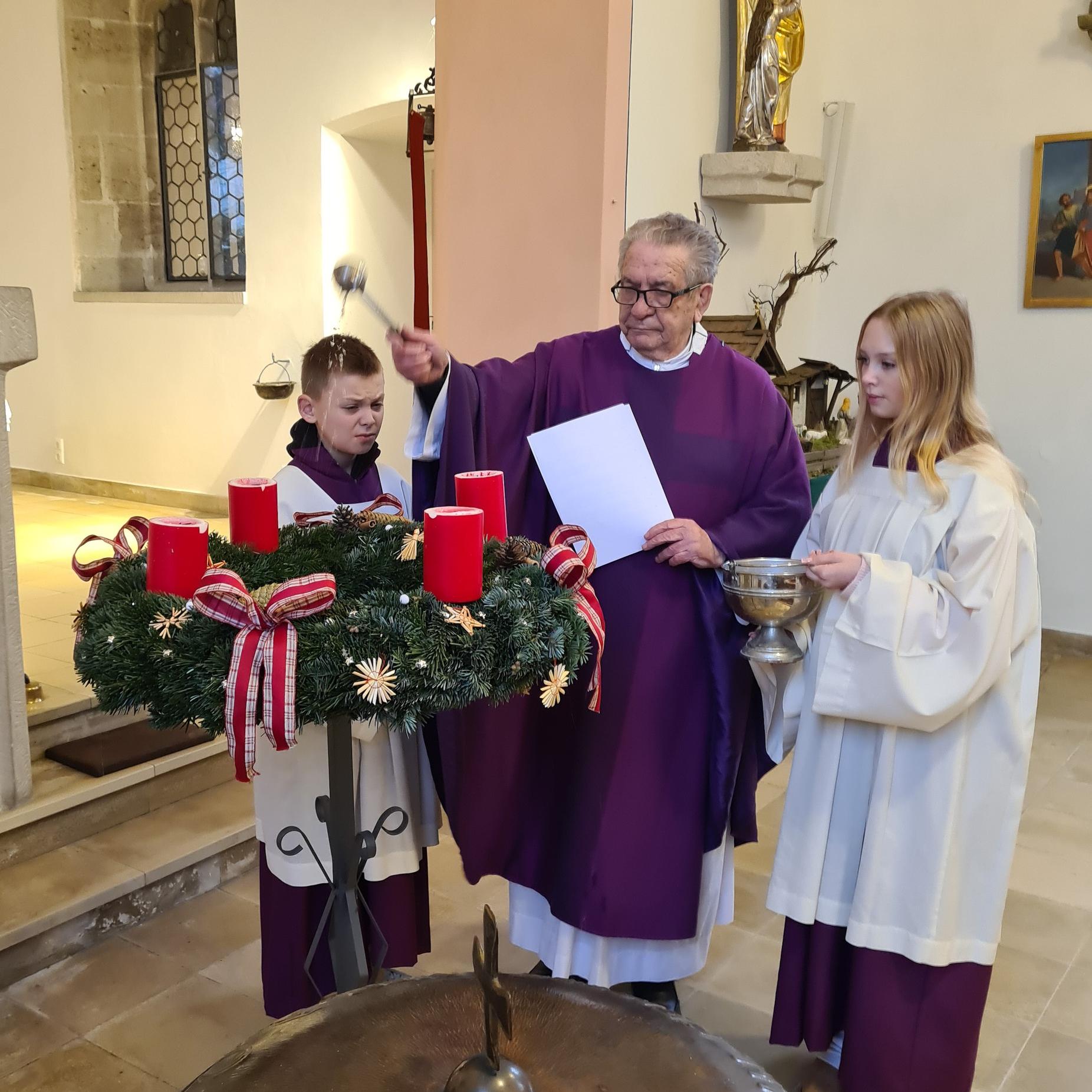 Adventskranzsegnung