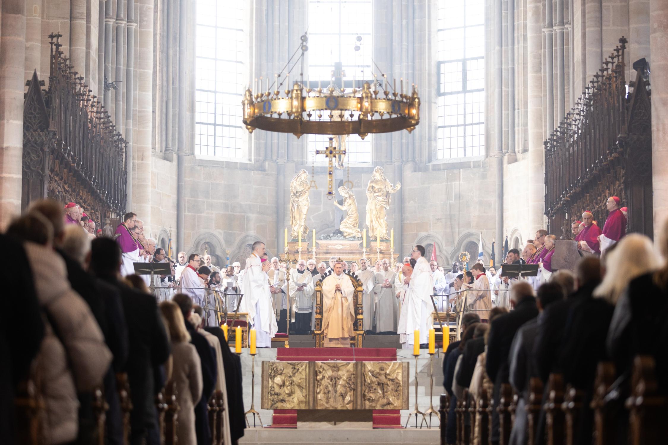 Amtseinführung von Erzbischof Herwig Gössl Amtseinführung Herwig Gössl