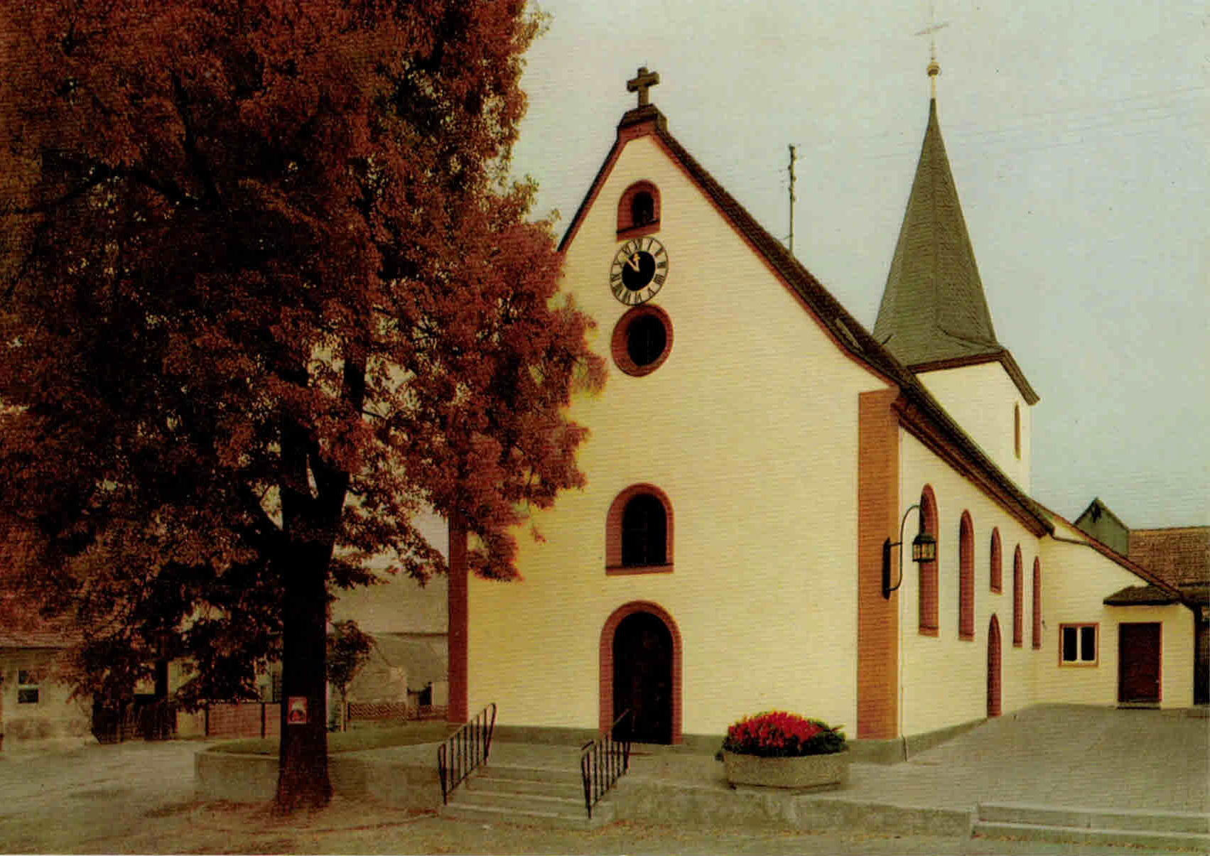 Außenansicht der Kirche Elsendorf um 1985 Außenansicht Kirche Elsendorf
