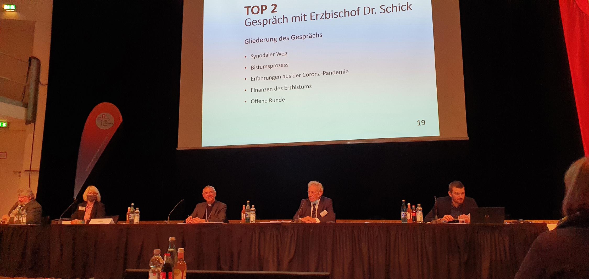 Erzbischof Schick bei der Herbstversammlung des Diözesanrats Diözesanrat