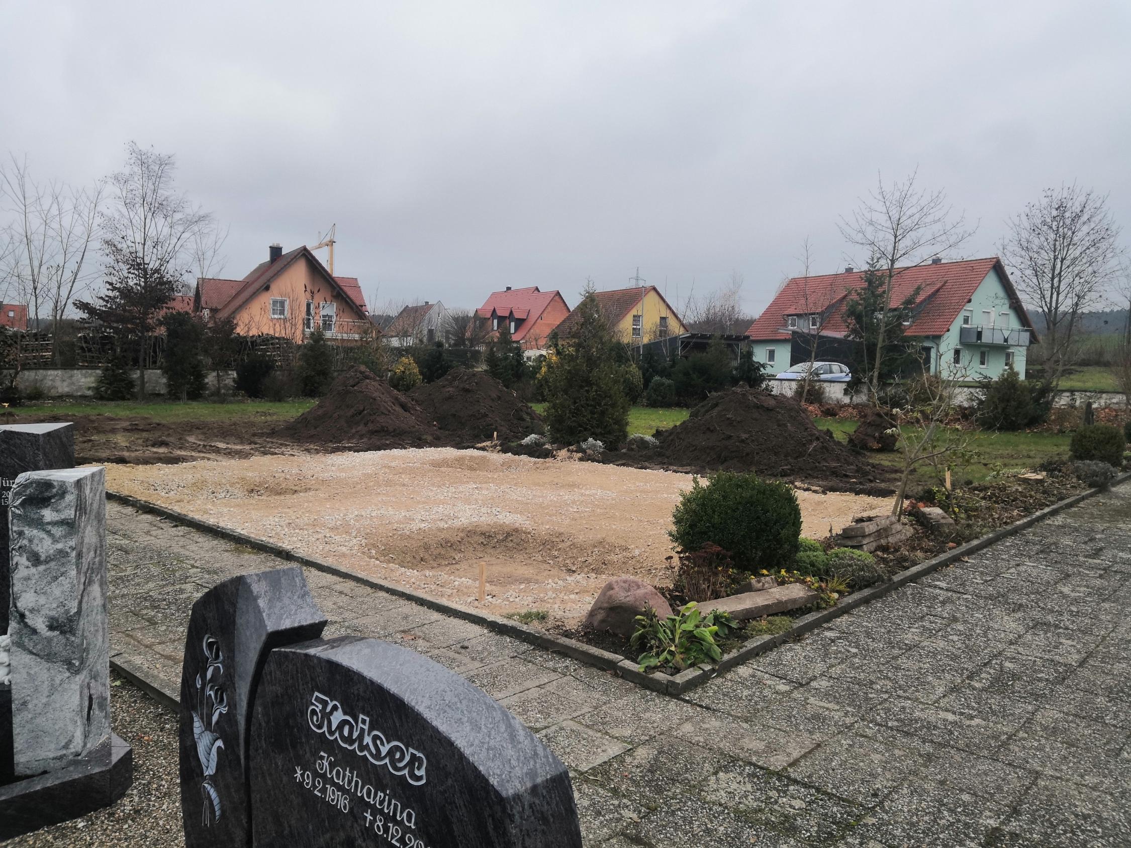 Hier sollen das neue Urnengräberfeld entstehen Urnengräber