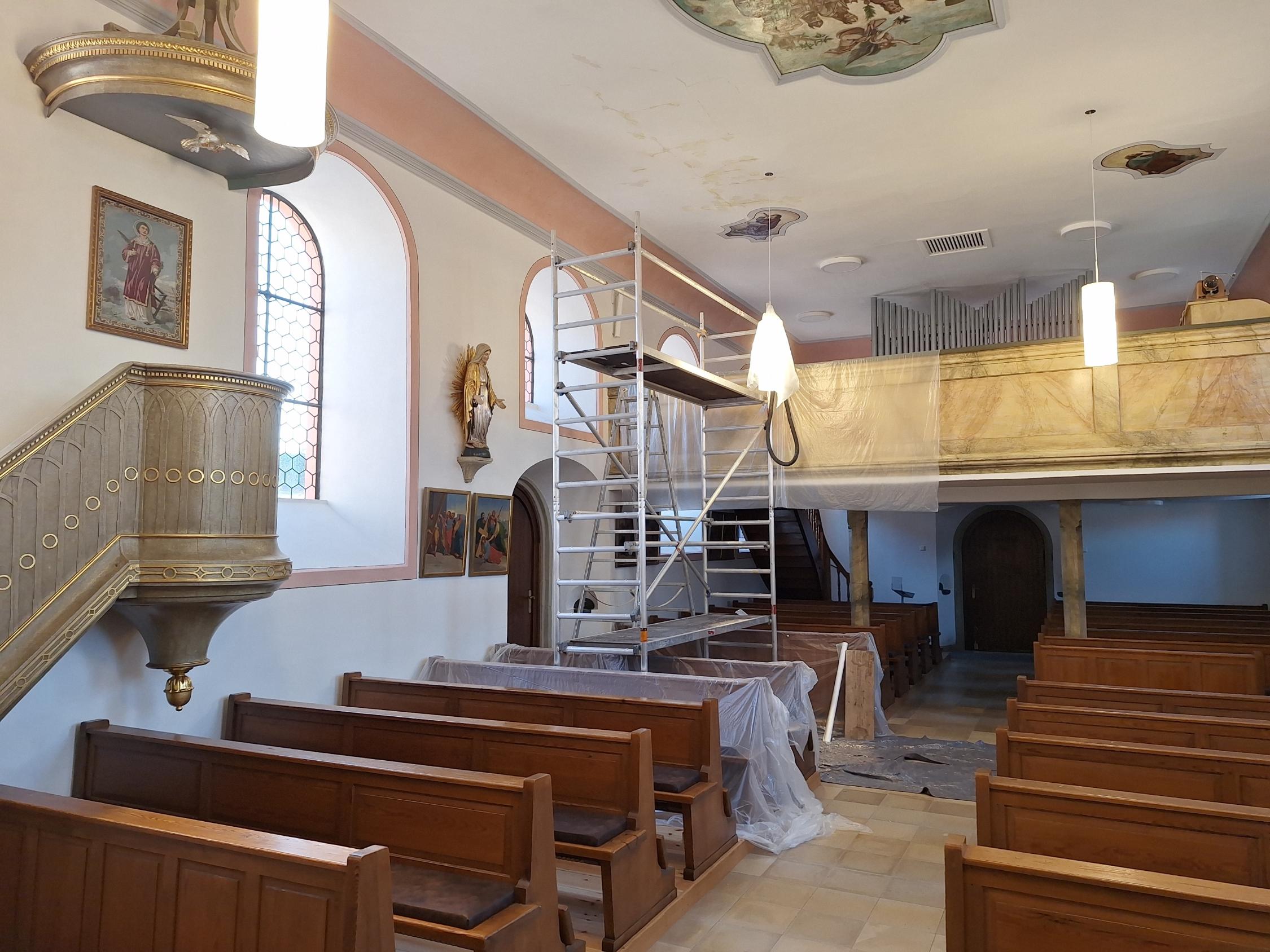 Kirchensanierung