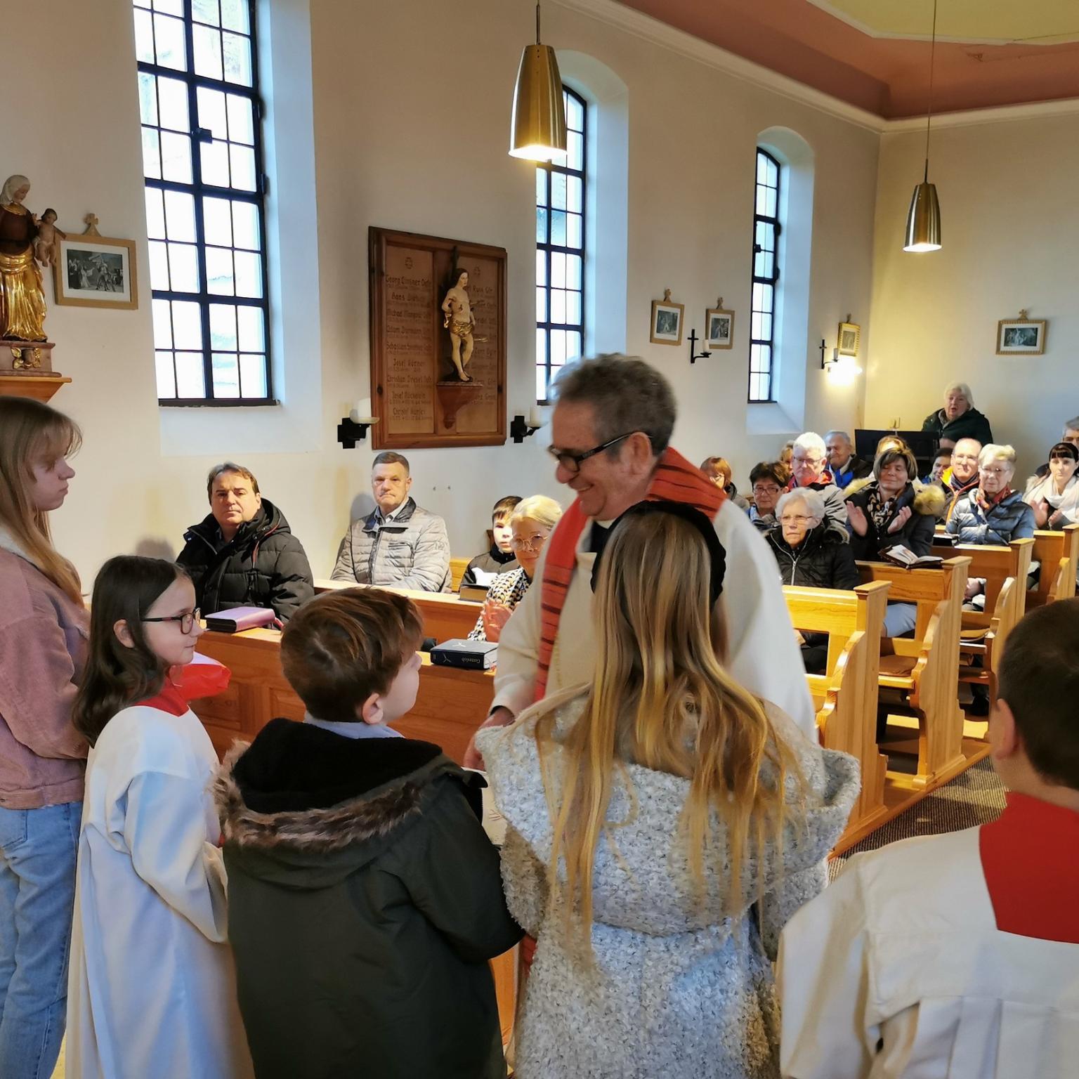 Ministranten Christkind