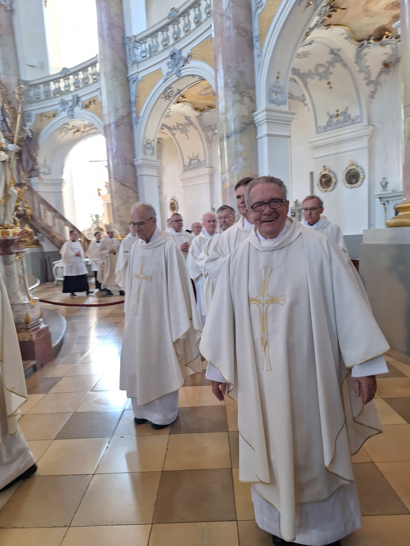 Padre Gabriel bei seinem Priesterjubiläum in Vierzehnheiligen. Padre Gabriel